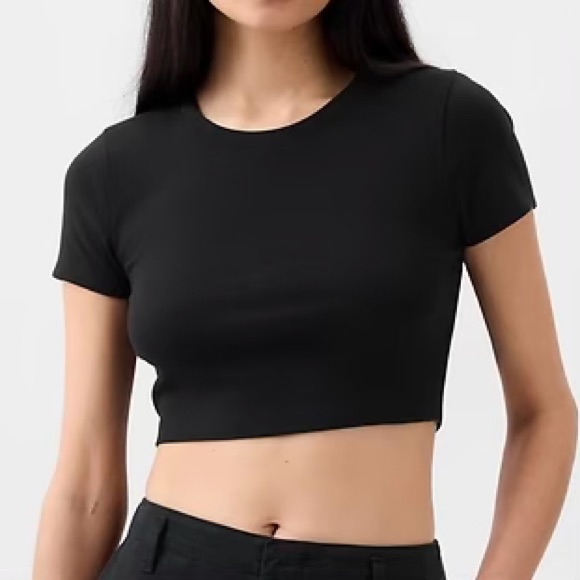 Gap Modern Tee Cropped T-Shirt (Black) - Xl